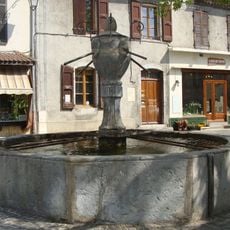 Fontaine de la Place de la Halle