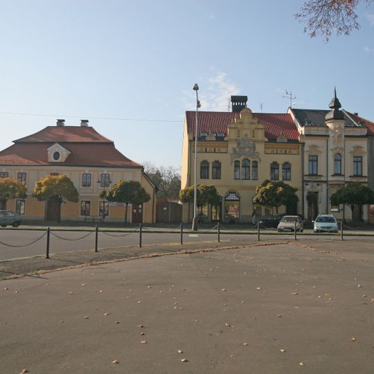 Náměstí Míru 179