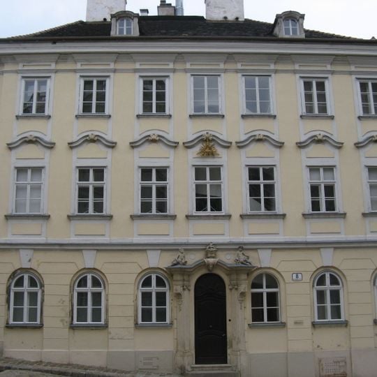 Miethaus Schreyvogelgasse 8