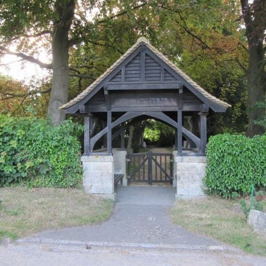 Blewbury Cemetery WWI Memorial Lychgate