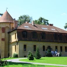 Manor house in Dobra