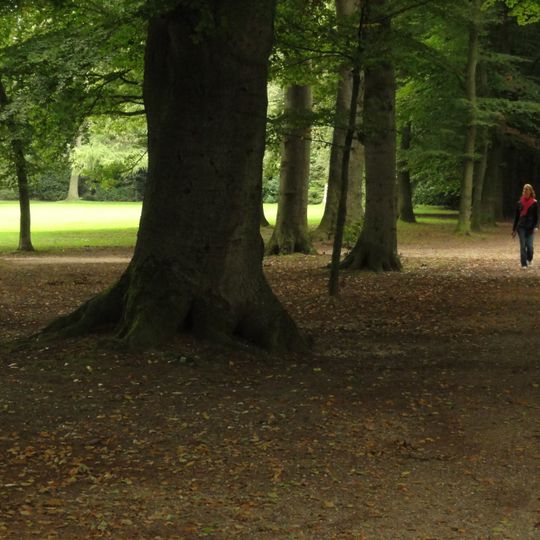 Villa Brakkensteyn: park