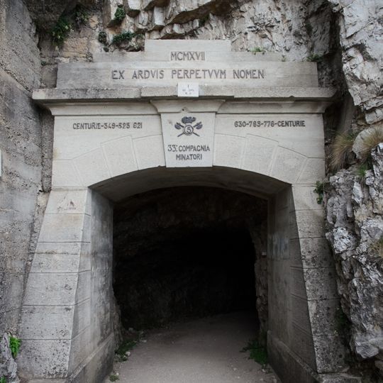 Strada delle 52 gallerie