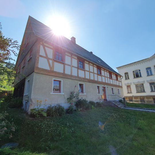 Dresdener Straße 25