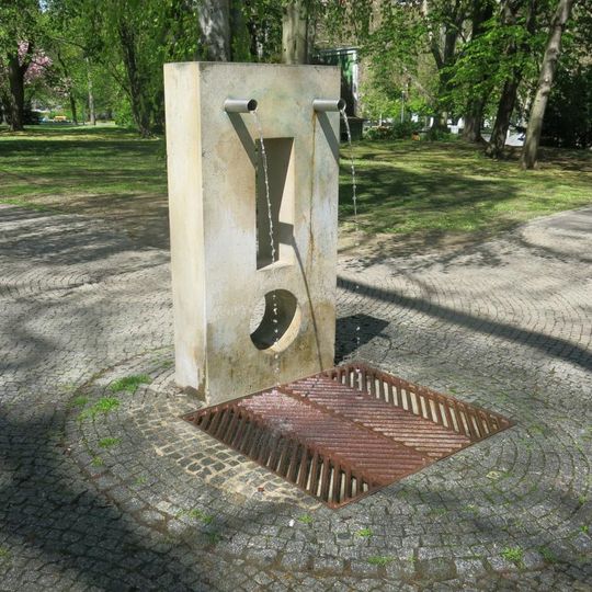 Fontána 10 v Městských sadech v Ústí nad Labem