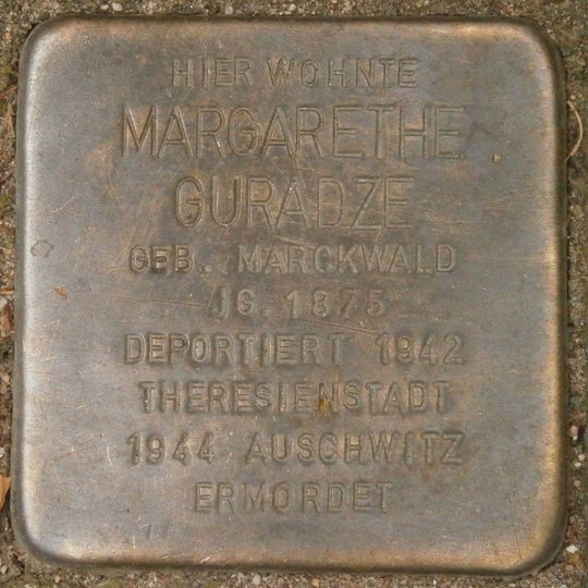 Stolperstein en memoria de Margarethe Guradze