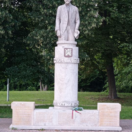 World Wars memorial in Přívory