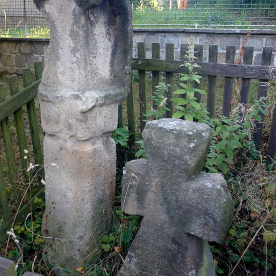 Smírčí kříž v Dolanech