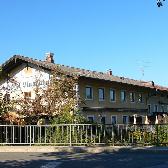 Alte Rathausstraße 24