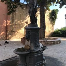 Fontana, statua