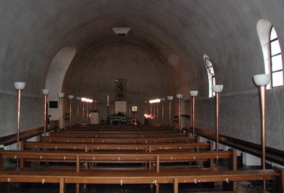 Interior 0