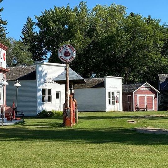 Peder Engelstad Pioneer Village