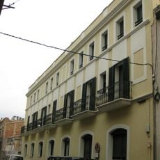 Antiga fàbrica de gel