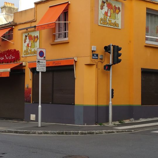 La Casa Nostra