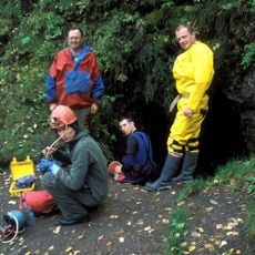 Bolshaya Oreshnaya Cave