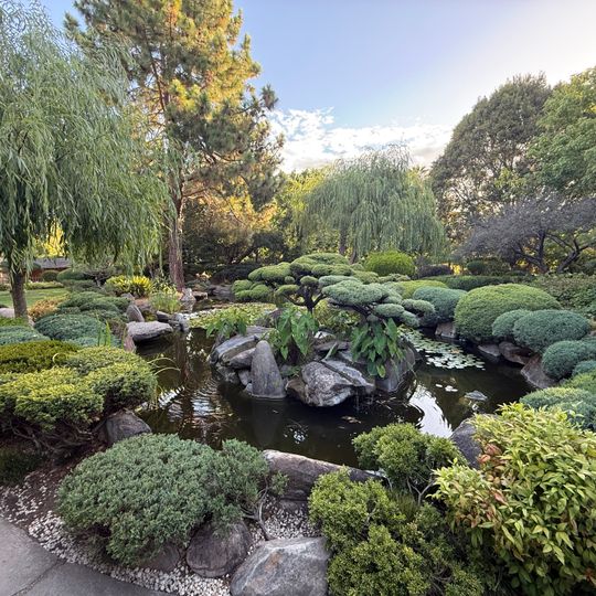 Himeji Gardens