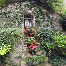 Lourdes Grotte Schloss Ebersberg