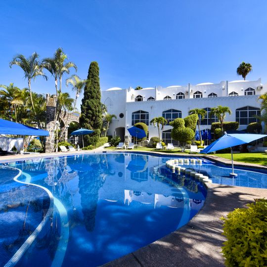 VILLA BEJAR