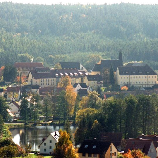 Ehemaliges Augustinerchorfrauenstiftm jetzt franziskanisches Frauenkloster