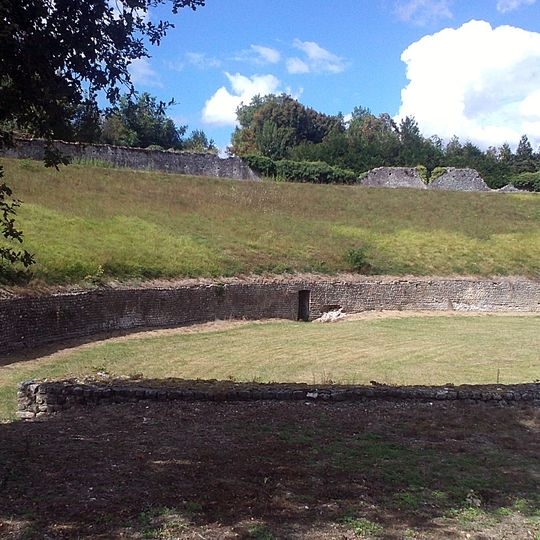 Chenevières amphitheatre