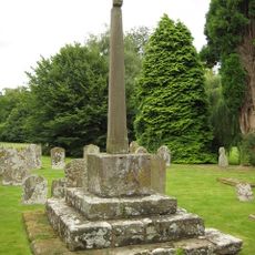 Churchyard cross in St Mary's churchyard