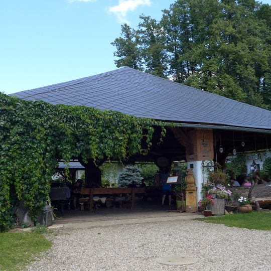 Podjezdová vozovna poštovní hospody