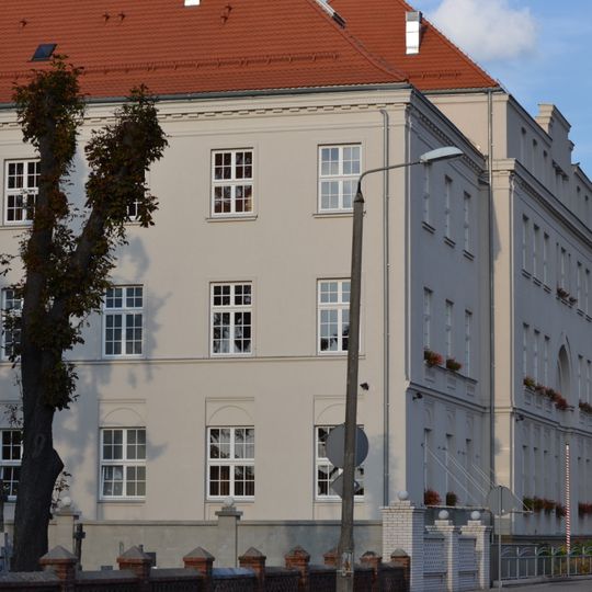 Szkoła Realna, ob. liceum salezjanów