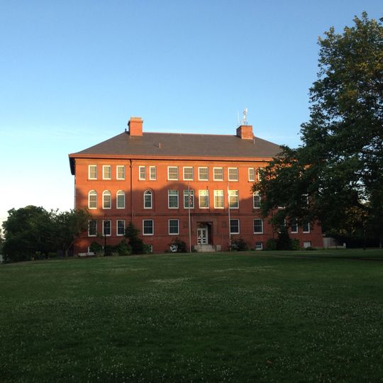 Municipal Group Historic District