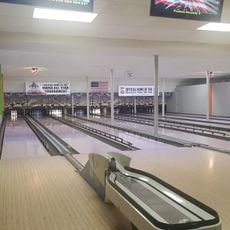 B & B Bowl