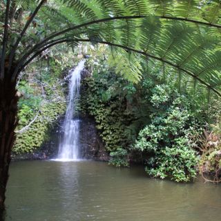 Omeru Falls
