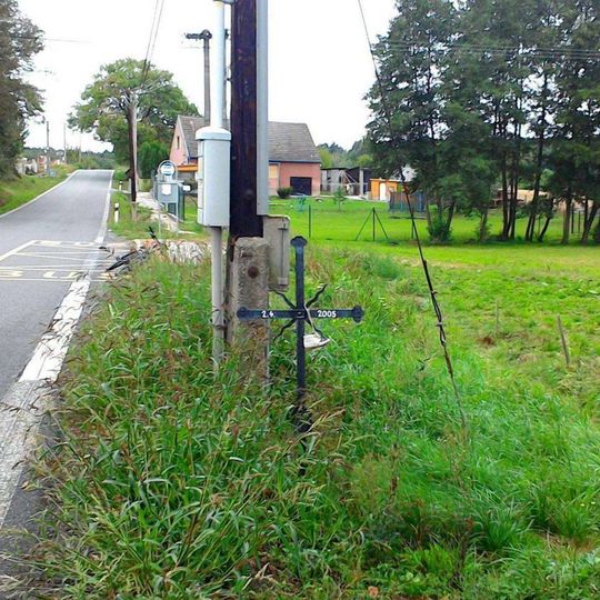 Kříž u Černého Lesa