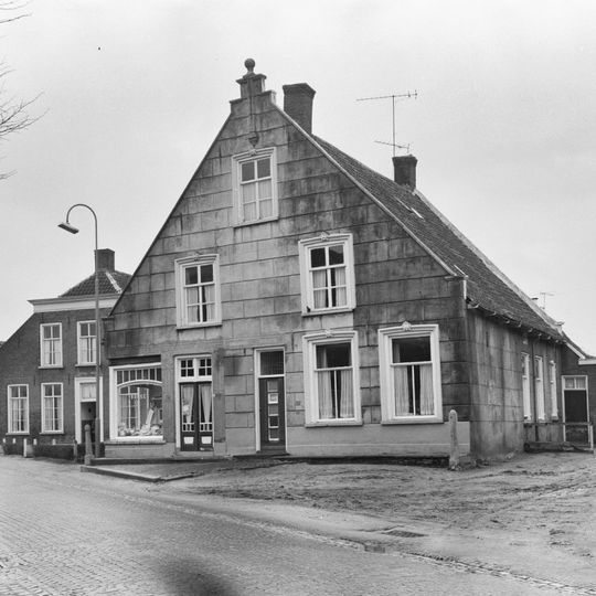 Molenstraat 41-43, Raamsdonk