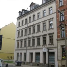 Mietshaus in ehemals geschlossener Bebauung Hainstraße 99