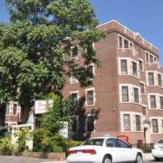 Evans Court Apartment Building