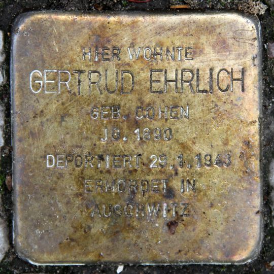 Stolperstein en memoria de Gertrud Ehrlich