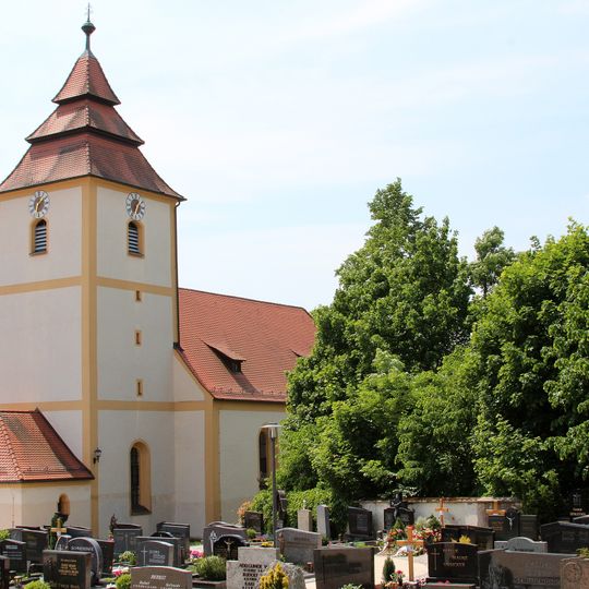 Pfarrkirche St. Emmeram und St. Johann Baptist