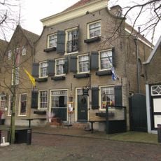 Vingerling 23, Middelharnis