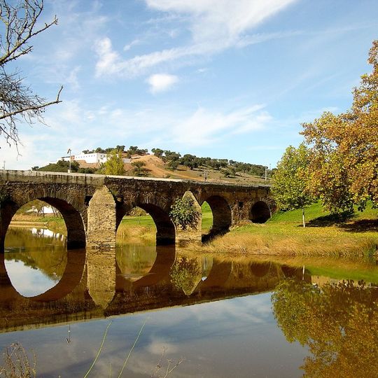Ponte sobre a Ribeira Grande de Fronteira