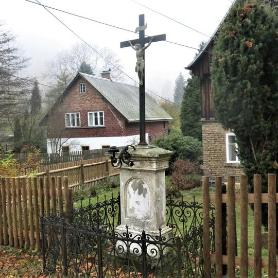 Kříž u domu 91 v Horním Prysku