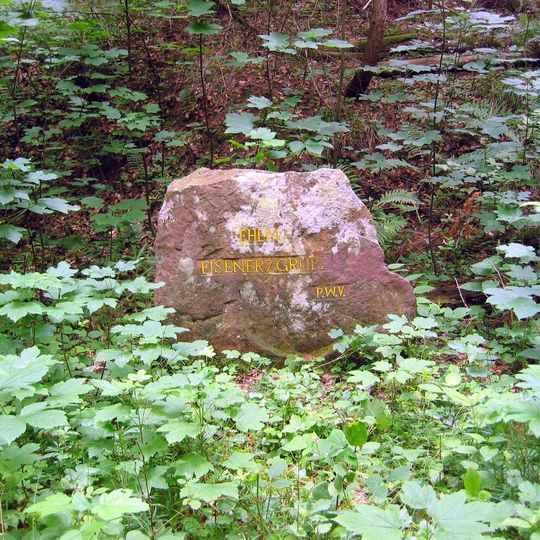 Ritterstein 196 "Ehem. Eisenerzgrube"