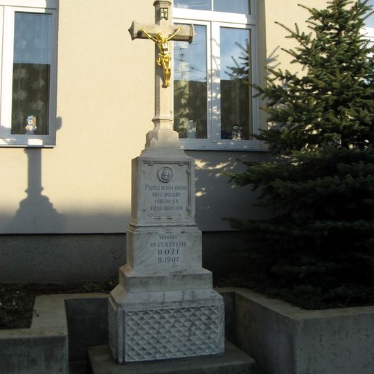 Kříž v Brně-Holáskách