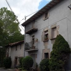 Can Perot (Santa Pau)