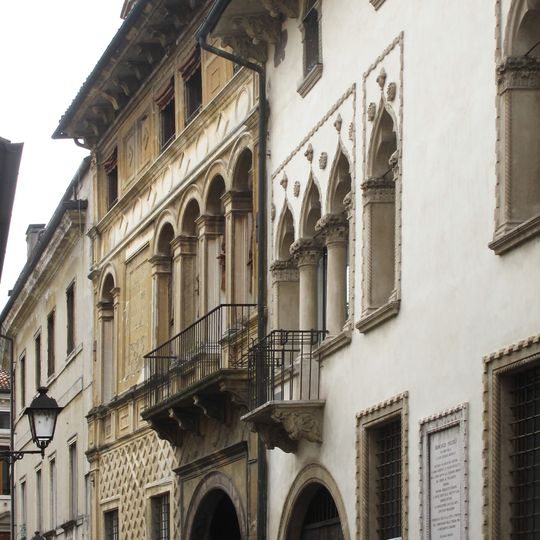 Palazzo Godi Arnaldi Segala