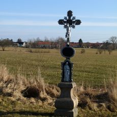 Kříž východně od Doňova