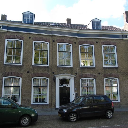 Kerkring 9, Nieuwerkerk