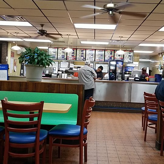 Petee's Drive In