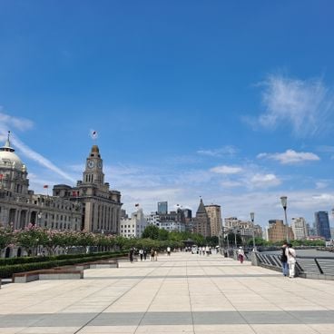 Przewodnik po historycznych i nowoczesnych zabytkach Szanghaju