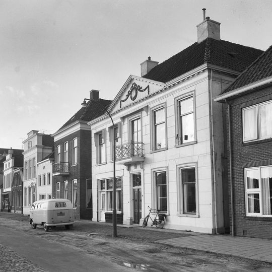 Woonhuis met bovenverdieping van het Asser type