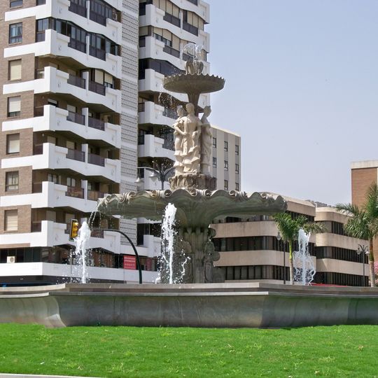 Las Tres Gitanillas Fountain