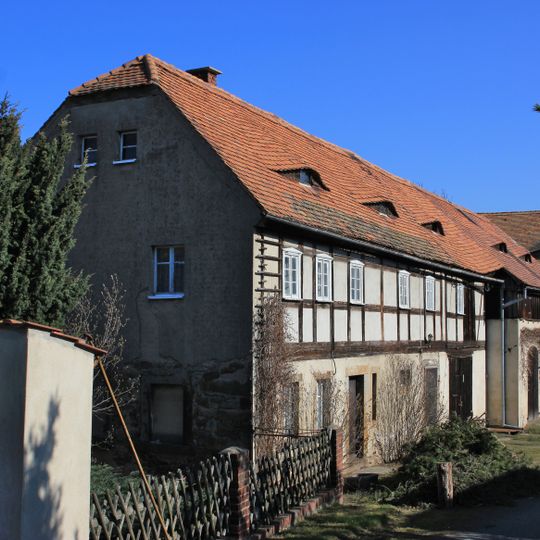 Wohnstallhaus mit integrierter Scheune Bautzener Straße 76